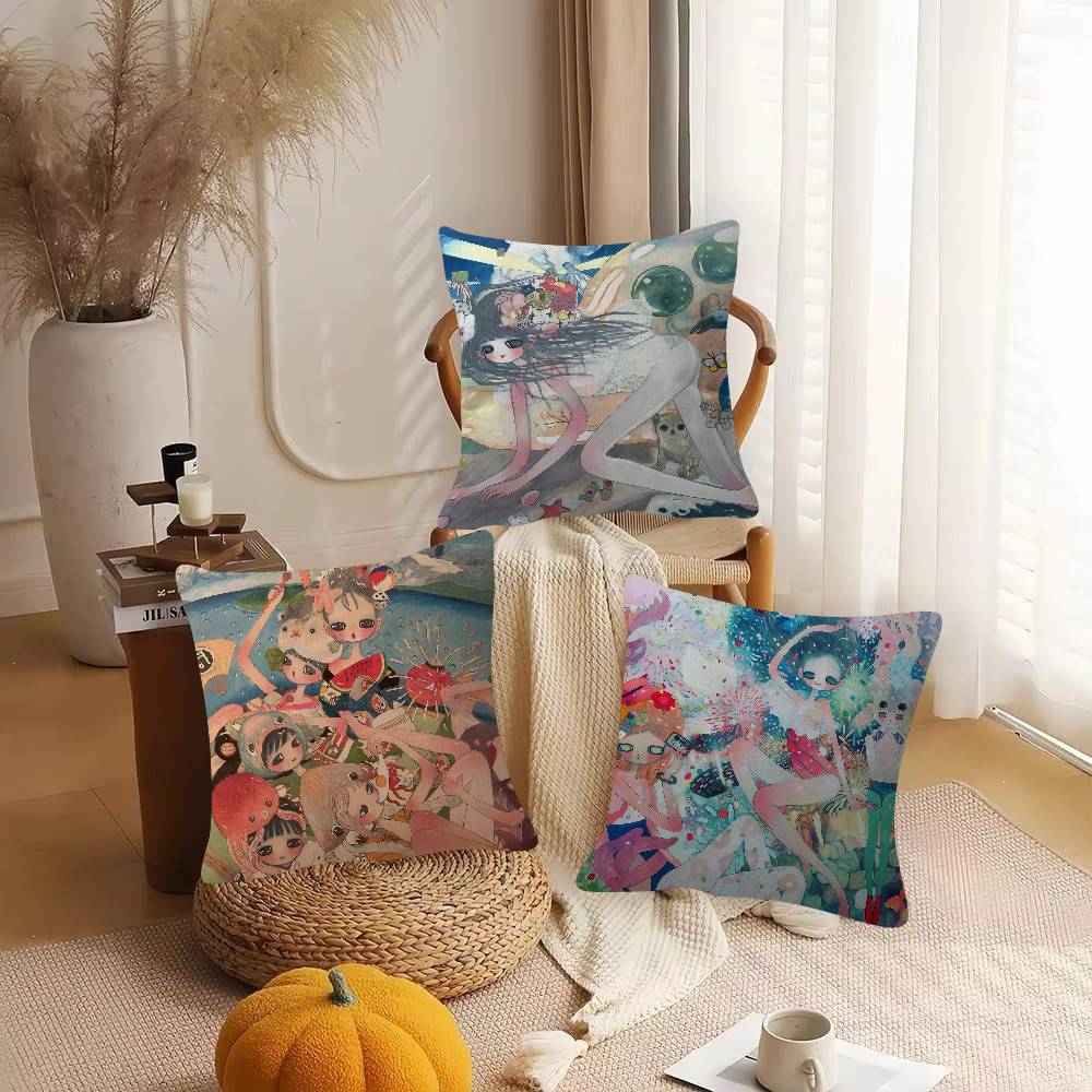 Kunstenaar Aya Takano kussensl - Aya Home Textiles recensie en prijs